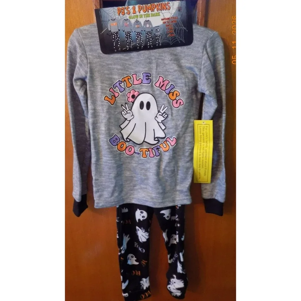 New Little Miss Bootiful girl's Halloween pajama set size 4T